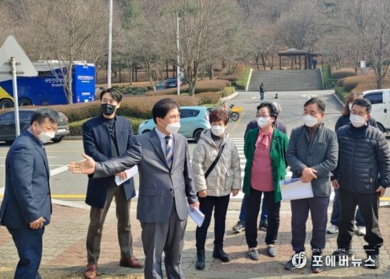 안양시의회, 수암천 산책로 연결공사 실시설계용역 착수보고회 현장 찾아