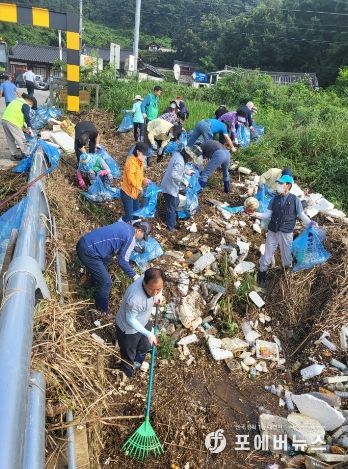 평택시 진위면, 집중호우에 따른 진위천 세월교 민․관 합동 대청소 실시