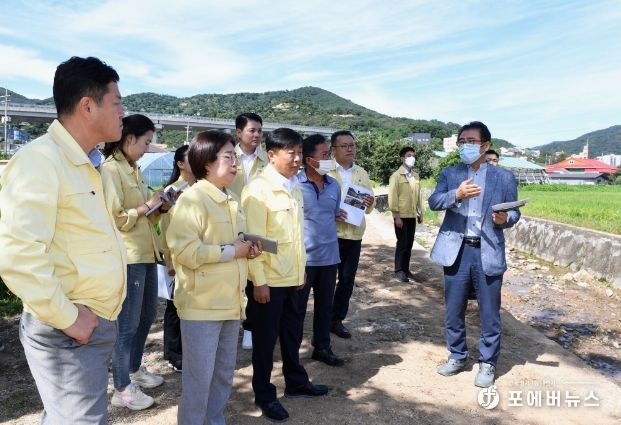 양주시의회가 주요사업장, 공공시설을 방문해 현안을 점검하고 있다.