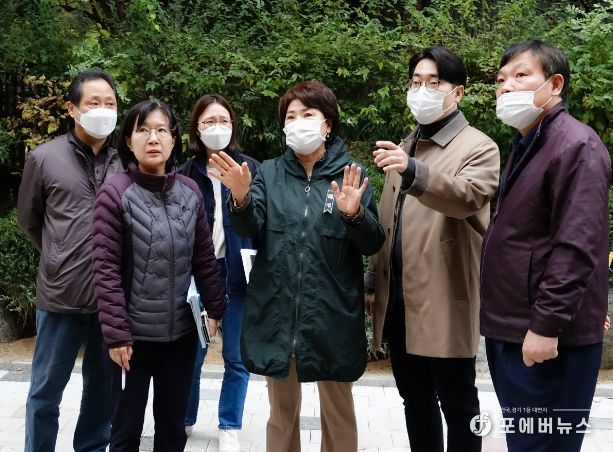 안양시의회, 차 없는 거리 공사 현장·어린이공원 등 지역 주요현장 점검