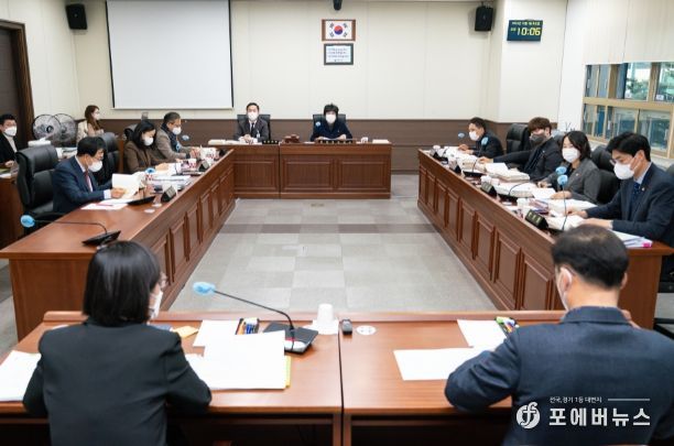 행정사무감사 8일차(1)-자치행정위원회