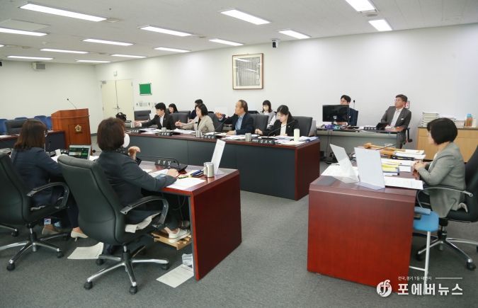 성남시의회 행정교육위원회
