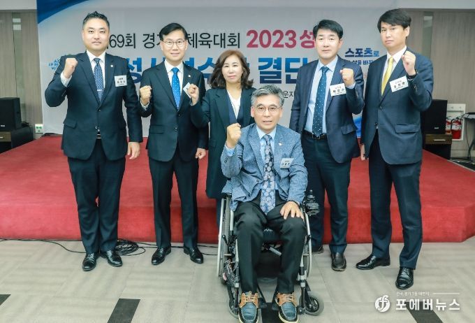 (왼쪽부터) 김상균, 이해남, 김경희, 이용운, 배정수, 송선영 의원