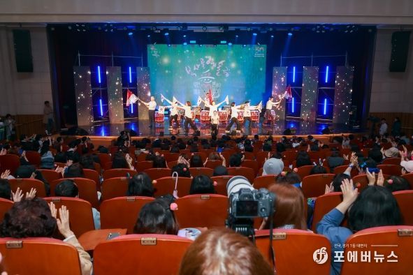 최성운 부천시의회 의장, 복사골예술제 개막 축하…
