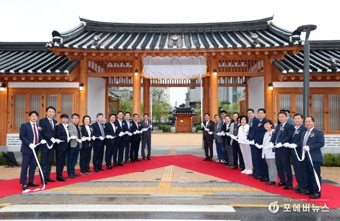 정조테마공연장 개관식(현판 제막)