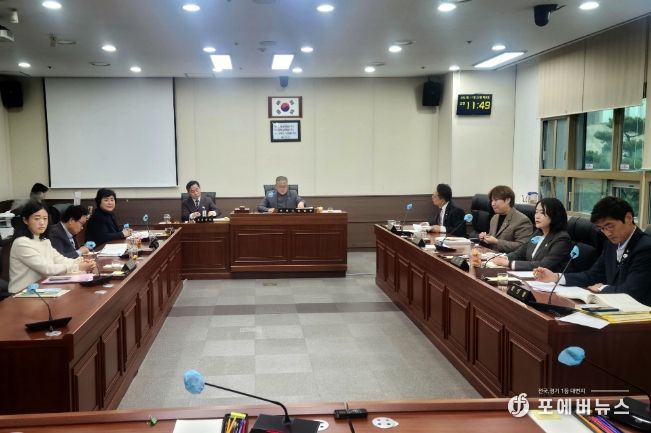 용인특례시의회 자치행정위원회, 행정사무감사 3일차