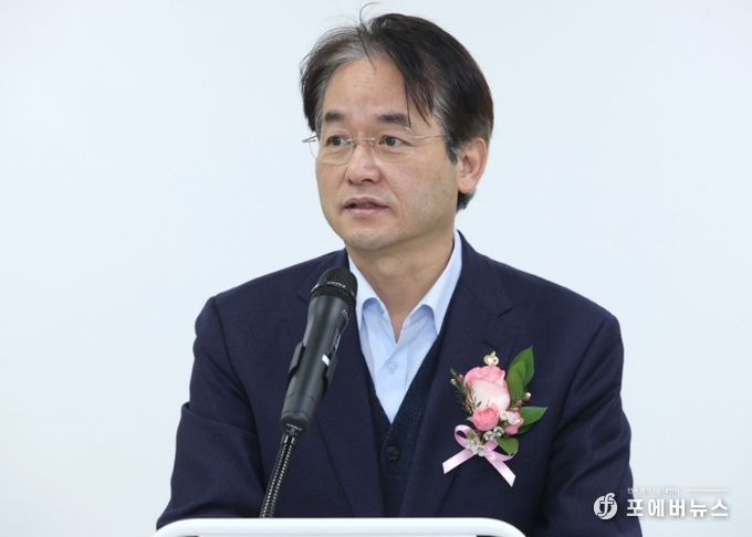한국화훼농협 정기총회에서 축사 중인 이동환 고양특례시장