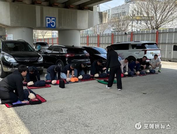 금촌차고지에서 자동심장충격기(AED) 사용 교육