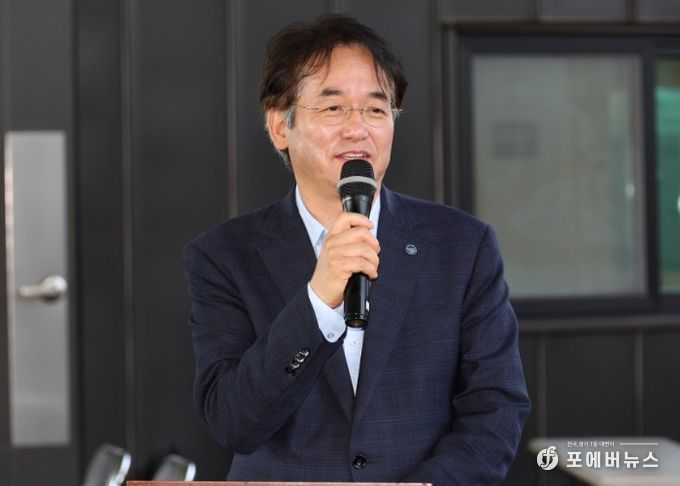 제27회 고양특례시장기 게이트볼대회에서 축사 중인 이동환 고양특례시장
