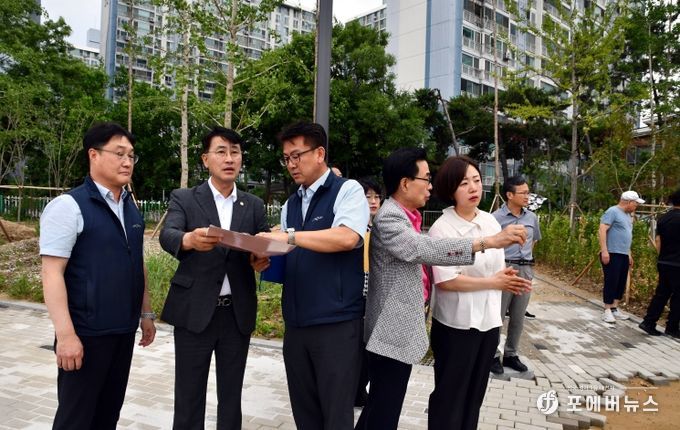 미추홀구의회, 생활체육시설 공사현장 민원 청취 위해 현장 방문