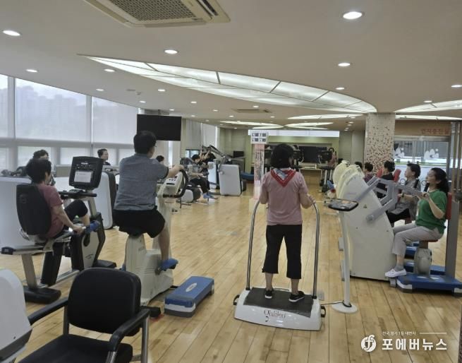 의왕시 보건소, 노인건강관리를 위한 혁신 프로그램 도입