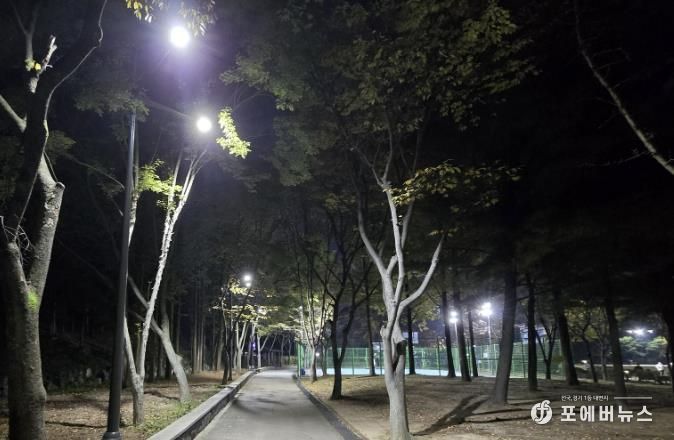 조명등을 교체한 광명시민체육관 일대 전경