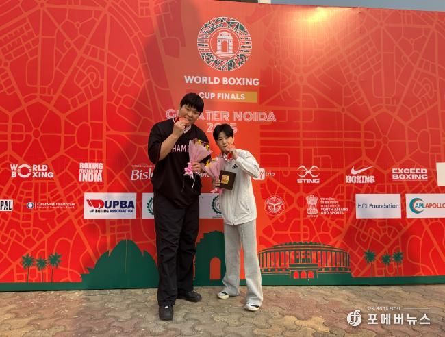 화순군청 복싱부(왼쪽부터 주태웅 선수, 박초롱 선수)