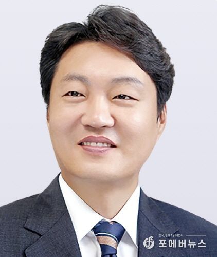 김대중 위원장