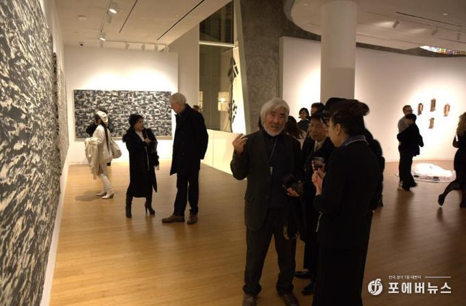 뉴욕 수묵 특별전 사진