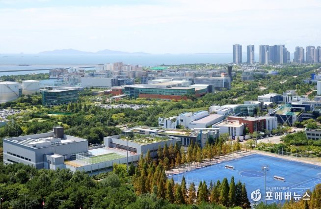 송도국제도시 4공구에 생산 및 연구시설을 확장 중인 셀트리온