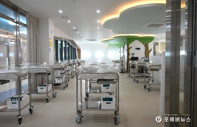 광양시, 출생정책 구조 전환으로 출생아 증가 흐름 이어가(광양시 공공산후조리원 영유아실)