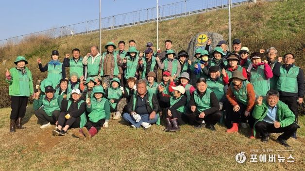 용문면 새마을회 꽃 심기 봉사활동